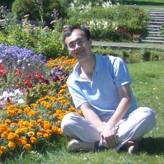 zhirong1.jpg