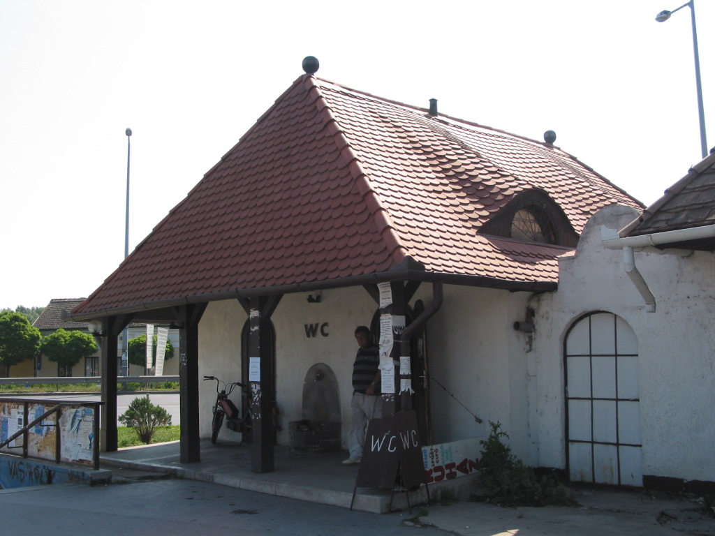 166-6653_IMG.JPG