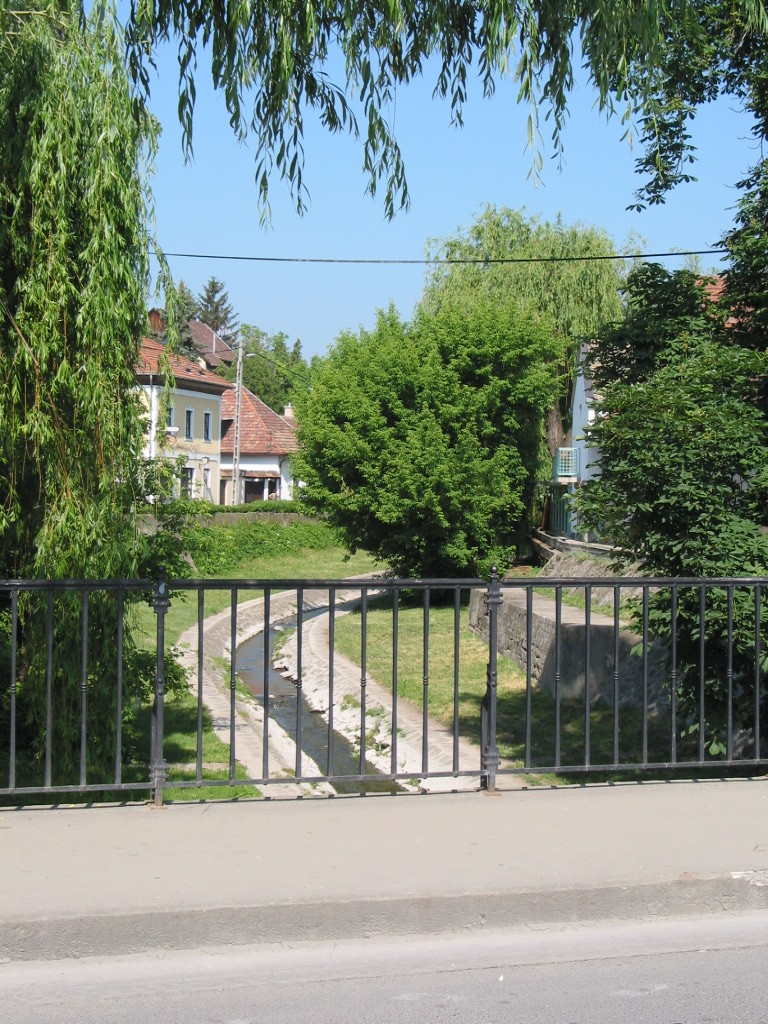166-6671_IMG.JPG