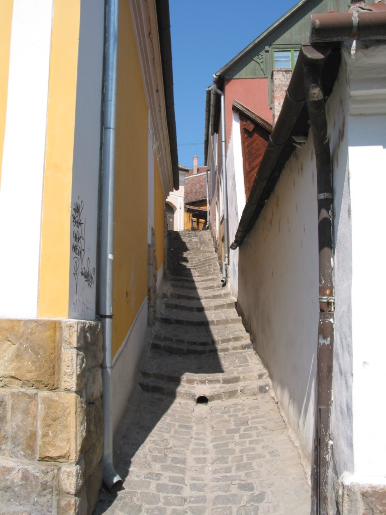166-6700_IMG.JPG